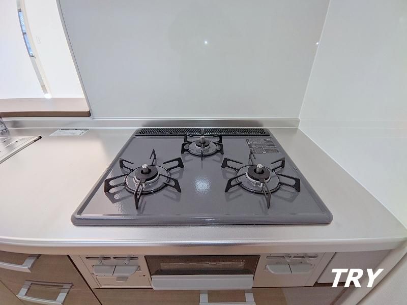 �y�L�b�`���z�@