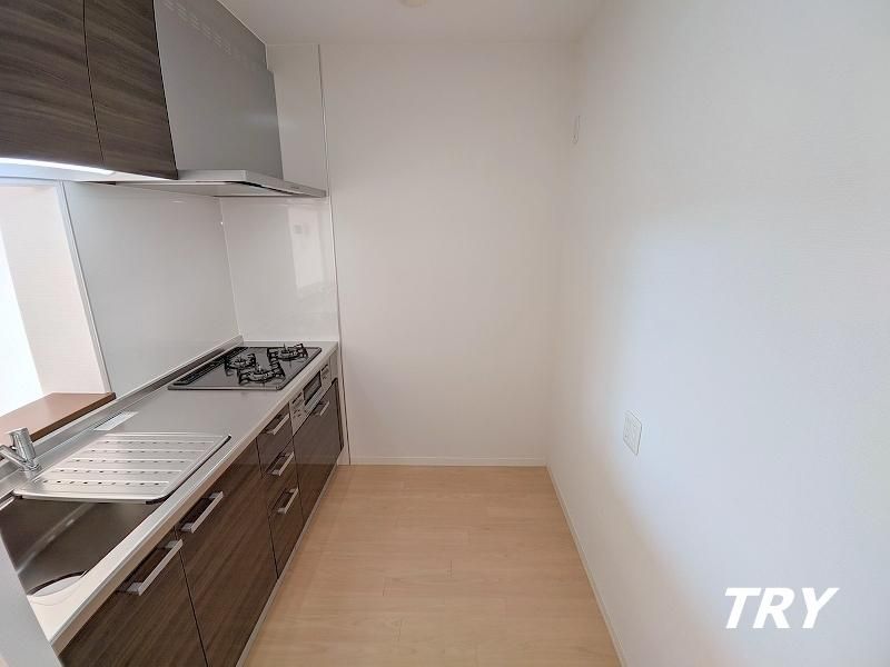 �y�L�b�`���z�@