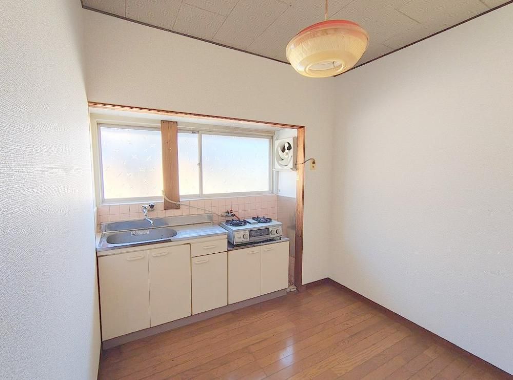 �y�L�b�`���z�@