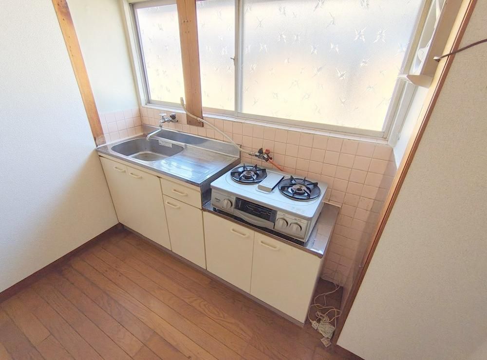 �y�L�b�`���z�@