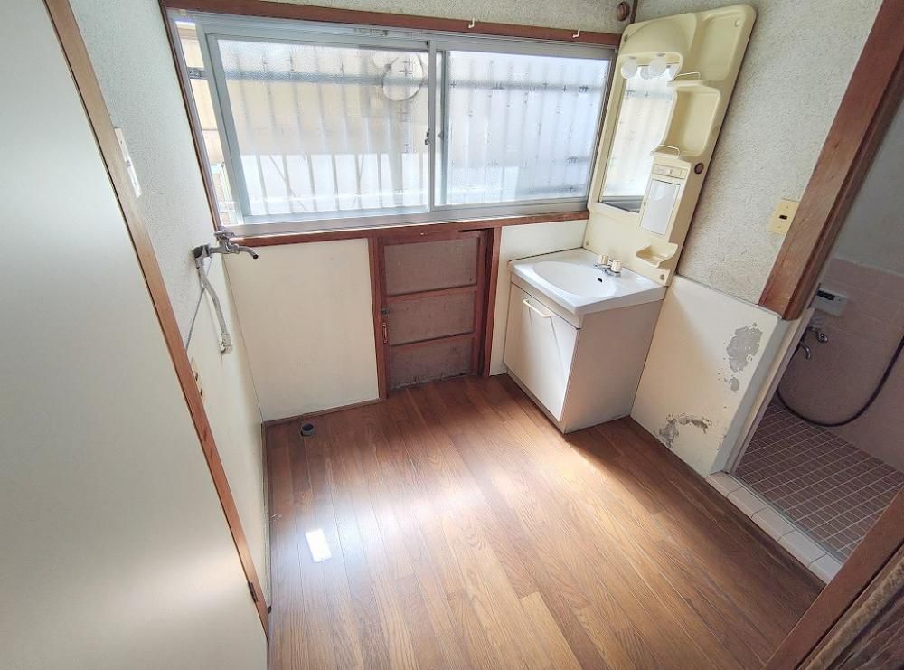 �y���ʏ��z�@