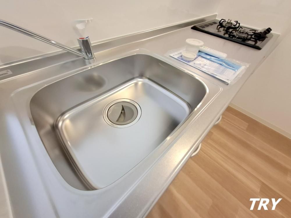 �y�L�b�`���z�@