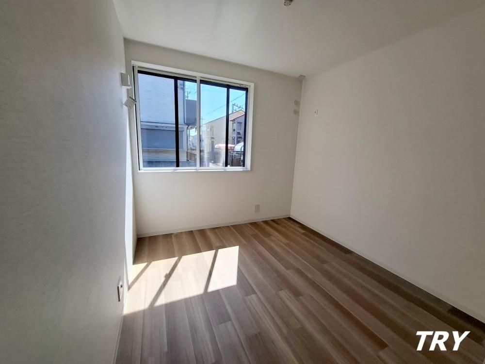 �y�Q���z�@